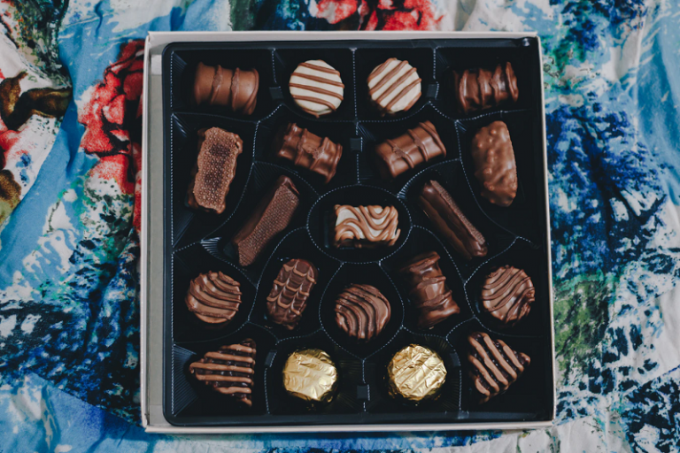 5 Best Chocolate Gifting Options For Wedding 2021