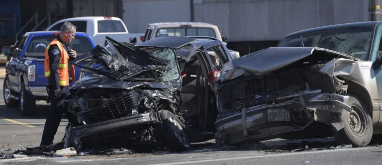 What Are Some Ways Car Accident Lawyers Can Help You Overcome Your Losses?