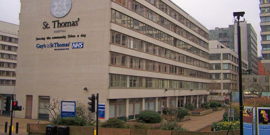 How Many Large Hospitals Are There In The Uk?