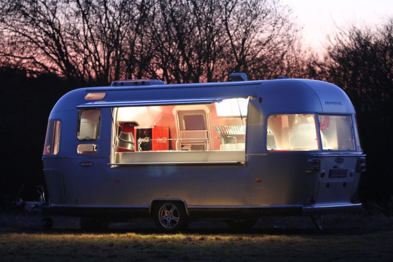 Features to Know Before Buying Second-hand Catering Trailer: