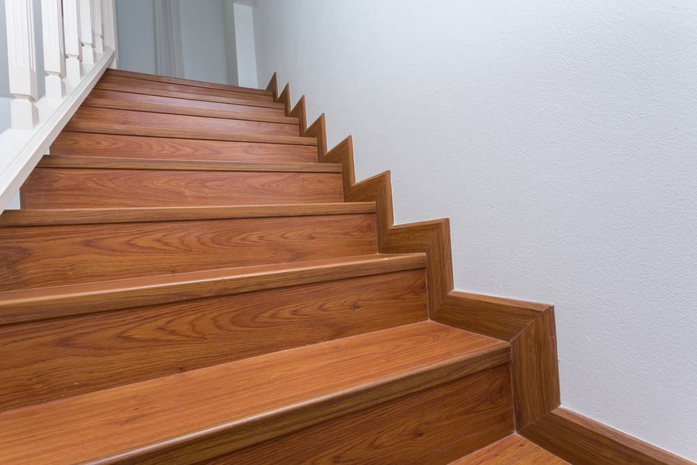 Install Laminate Flooring On Stairs, How To Laminate Flooring On Stairs