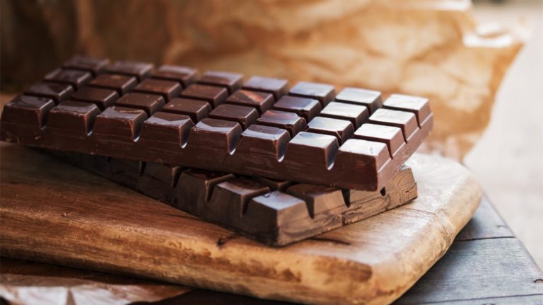 How to Eat Dark Chocolates Keep Your Blood Sugar Under Control