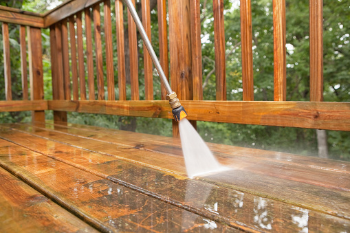Advantages Of Hiring Professional Pressure Washing Services