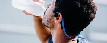 How to stay hydrated in summer?