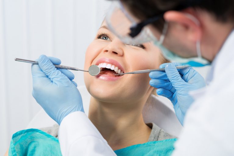 Emergency Dental Services in Sunshine Coast and Dental Crowns in Melbourne: A Comprehensive Guide