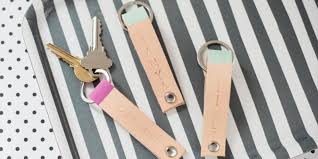 Why are custom keychains the ideal present for every occasion?