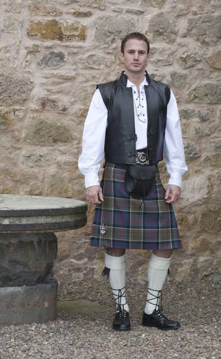 Beyond Plaid: Exploring Non-Traditional Kilt Designs and Materials with Top Kilt