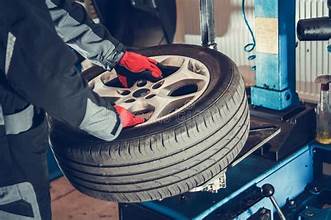 The Impact of Seasonal Changes on Your Tires and When to Seek Service