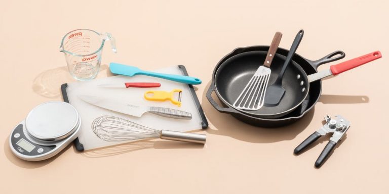 Streamlining Your Kitchen Tasks with Must-Have Manual Kitchen Gadgets