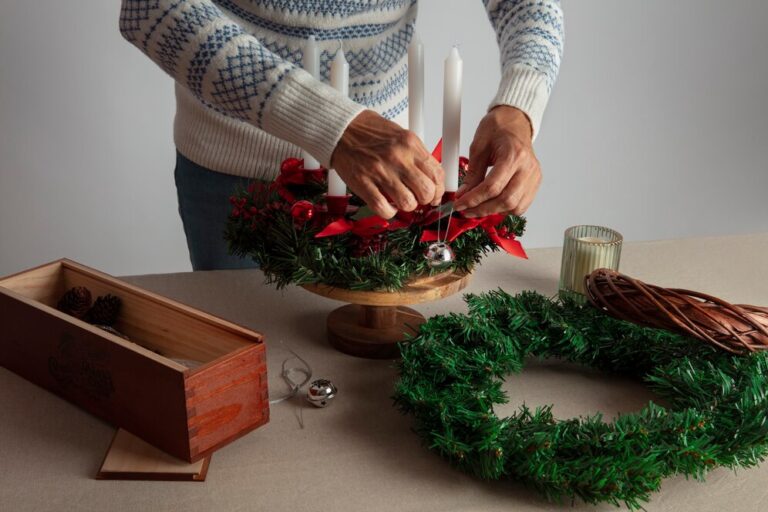 DIY Easy Ways to Make Your Home Look & Smell Like Christmas