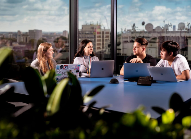 Corporate Photographer in London