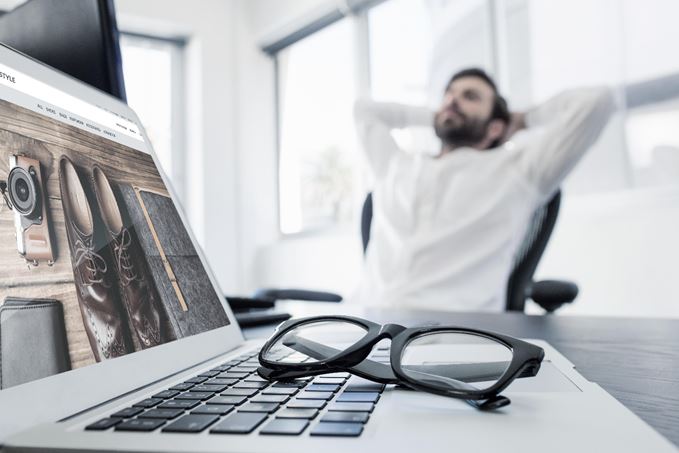 How to Make Your Business Website Work While You Sleep