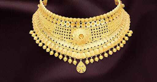 Gold Necklace Designs for Women