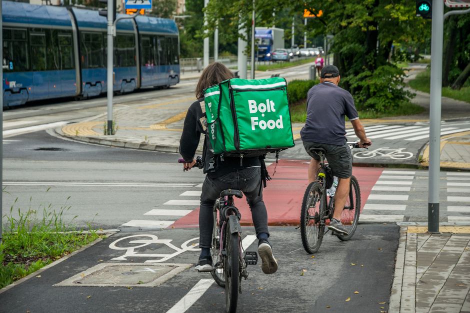 Proving Fault When A Vehicle Cuts Off A Cyclist